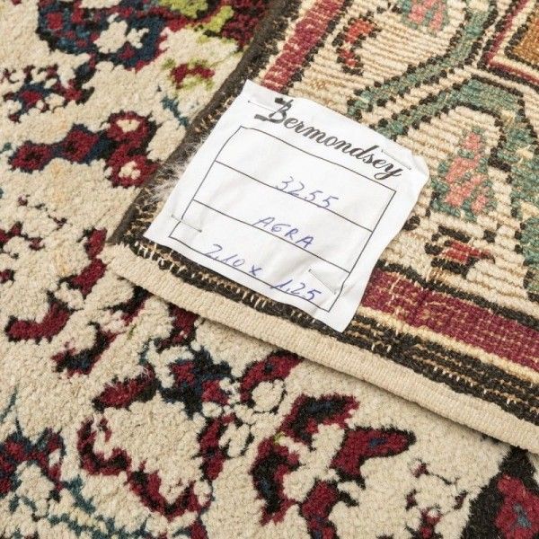 Antique Indian Rug. Agra Classic...
