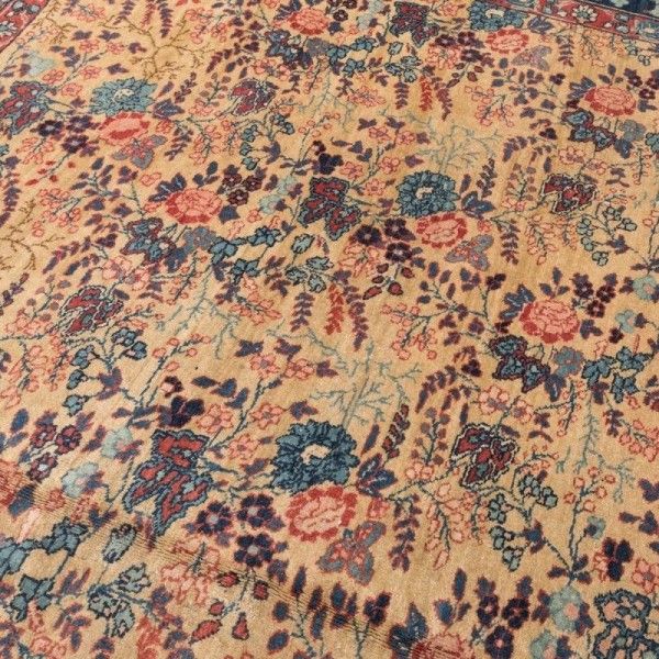 Antique Persa Rug. Tabriz, with...