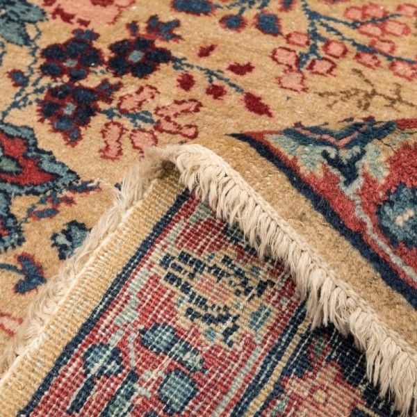 Antique Persa Rug. Tabriz, with...
