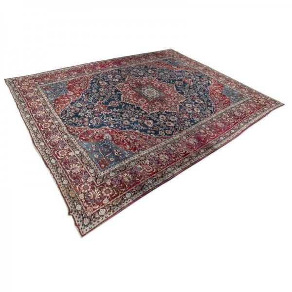 Kirman Persian Rug.  Central...