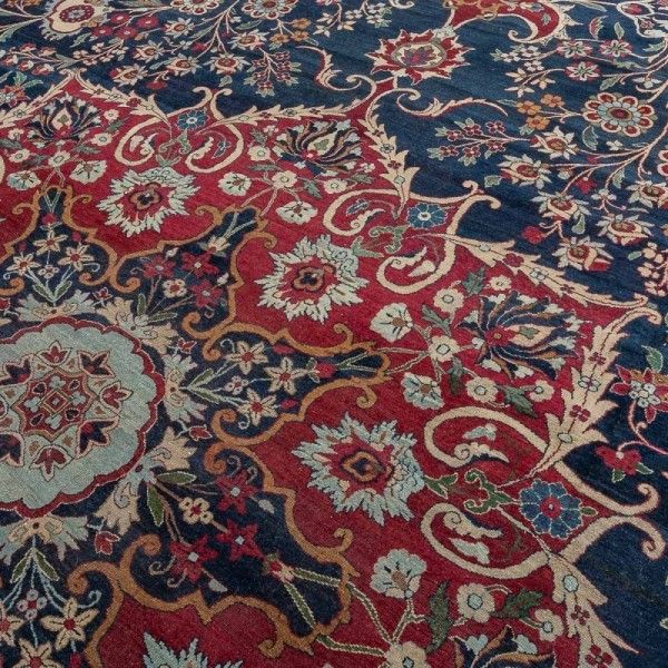 Kirman Persian Rug.  Central...