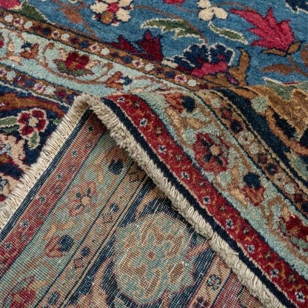 Kirman Persian Rug.  Central...