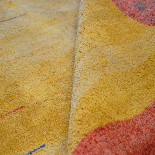 Persian Gabbeh Rug. 3.10 x 2.50 m.