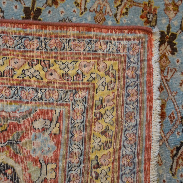 Persian Wool Rug. Classic Tabriz...