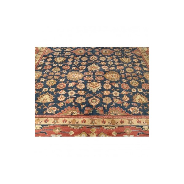 Ziegler Wool Rug. 3.60 x 2.75 m.