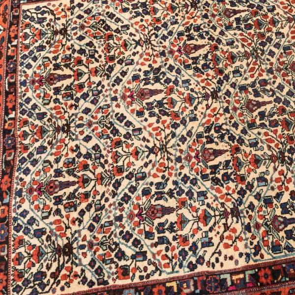 Alfombra Antigua Afshar.1,55 x 1,35 m