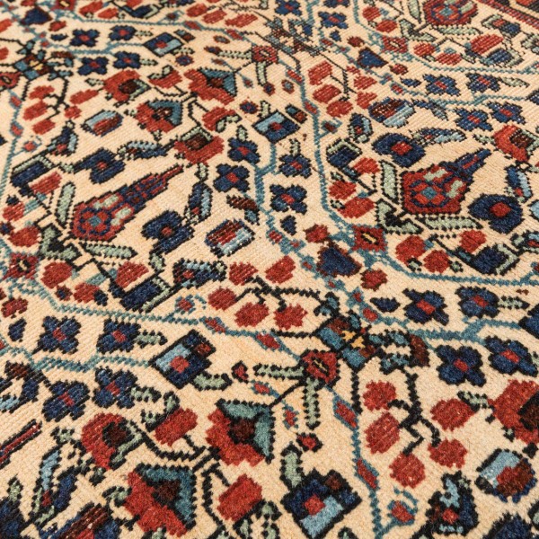Alfombra Antigua Afshar.1,55 x 1,35 m