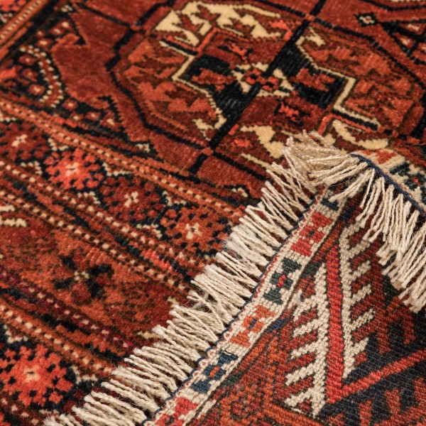 Tekke Wool Rug. 1.50 x 1.00 m