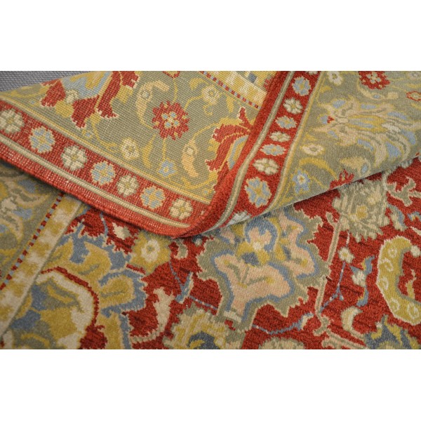 Agra India Rug. 3.20 x 2.30 m