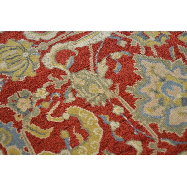 Agra India Rug. 3.20 x 2.30 m
